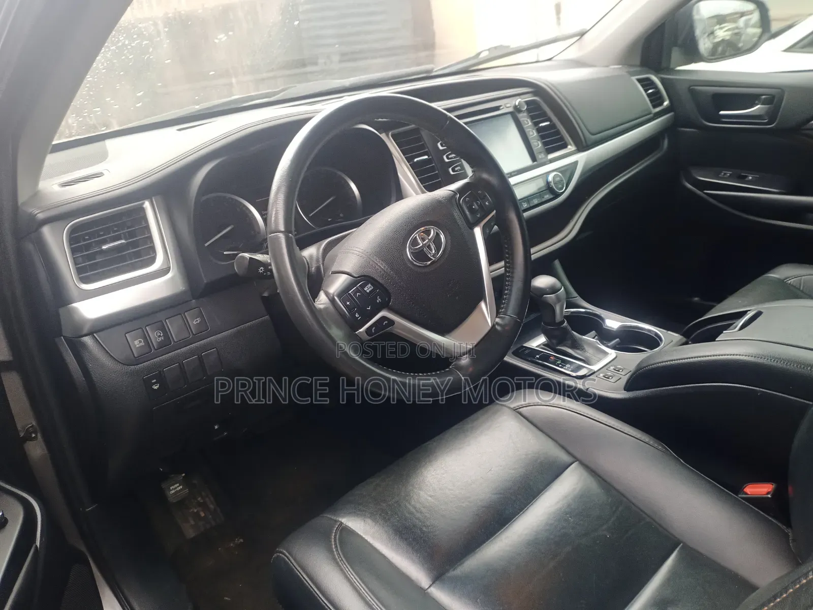 Toyota Highlander 2019 Gray