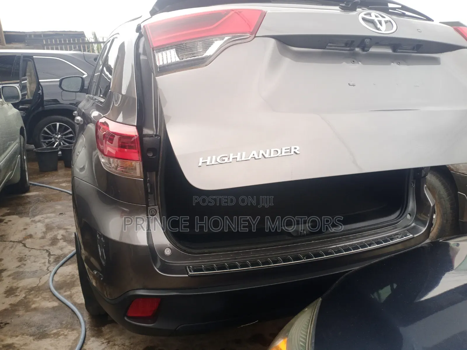 Toyota Highlander 2019 Gray