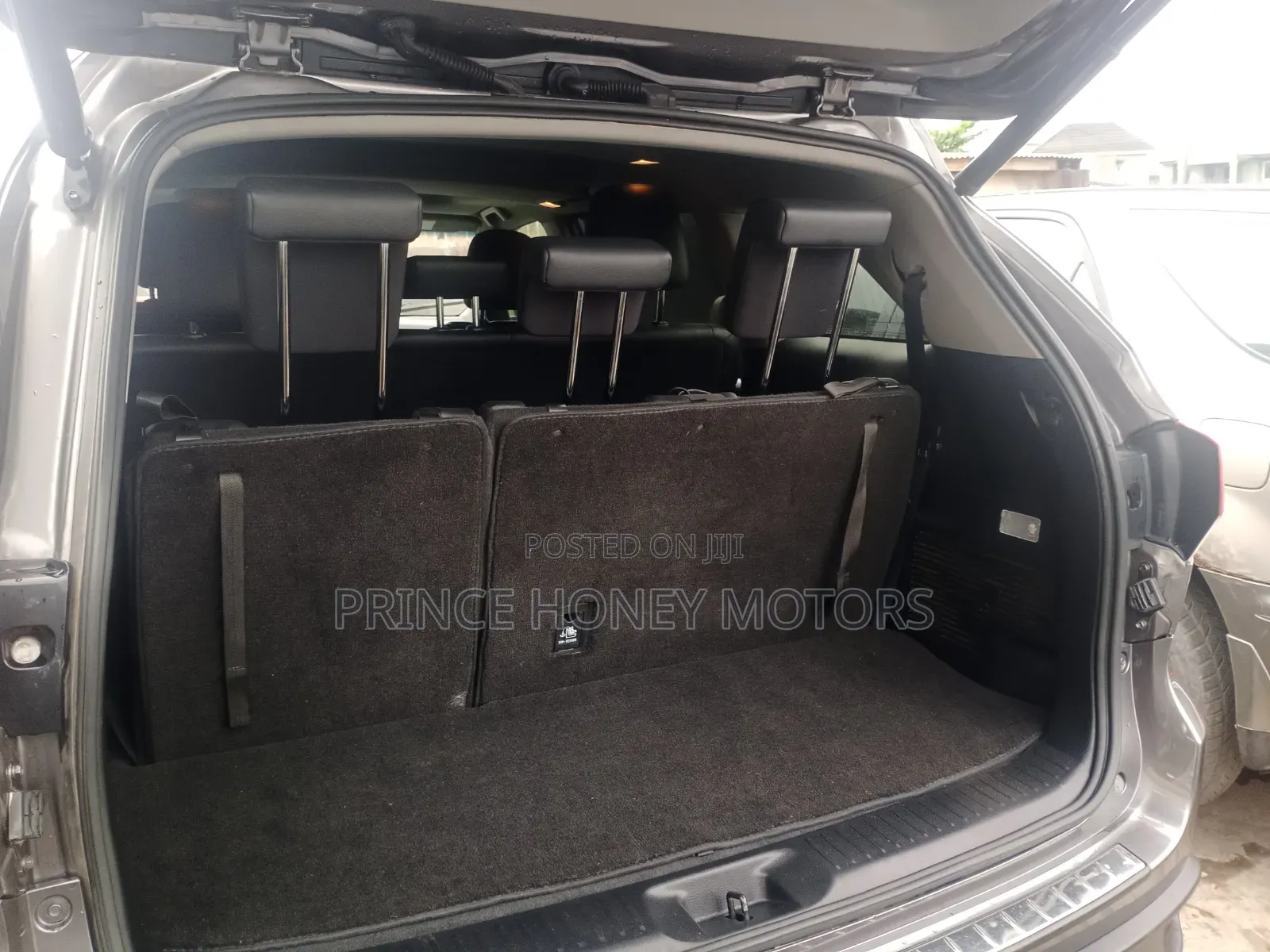 Toyota Highlander 2019 Gray