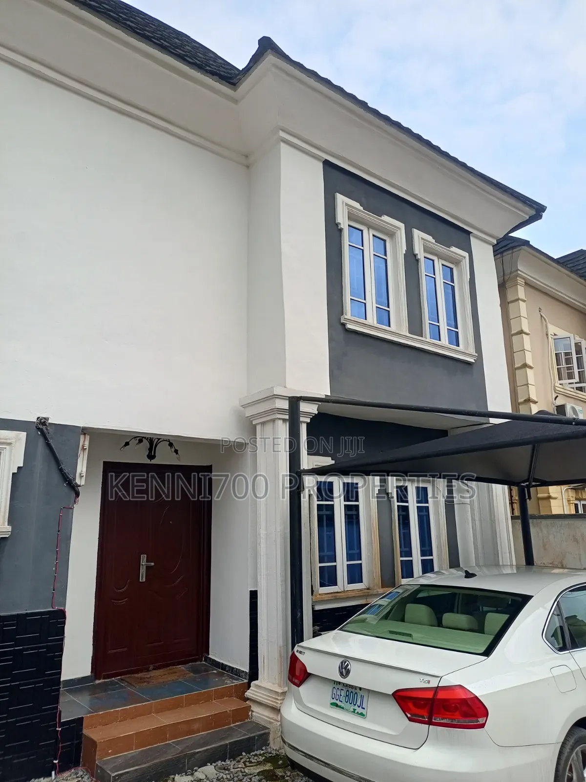 4bdrm Duplex in Greenview Estate In, Off Lekki-Epe Expressway for sale