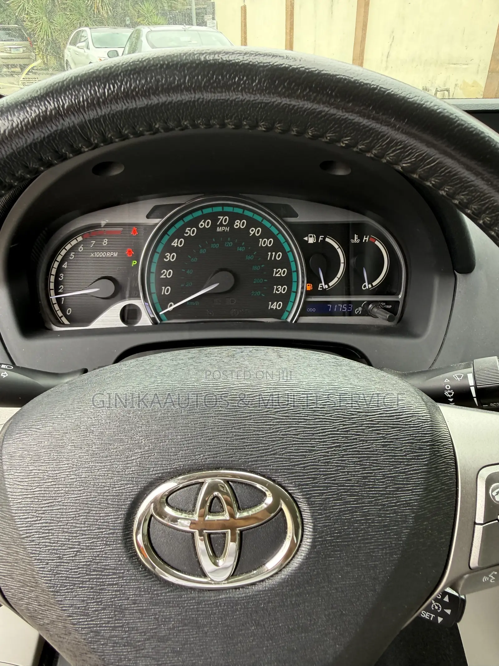 Toyota Venza LE 2012 Gray