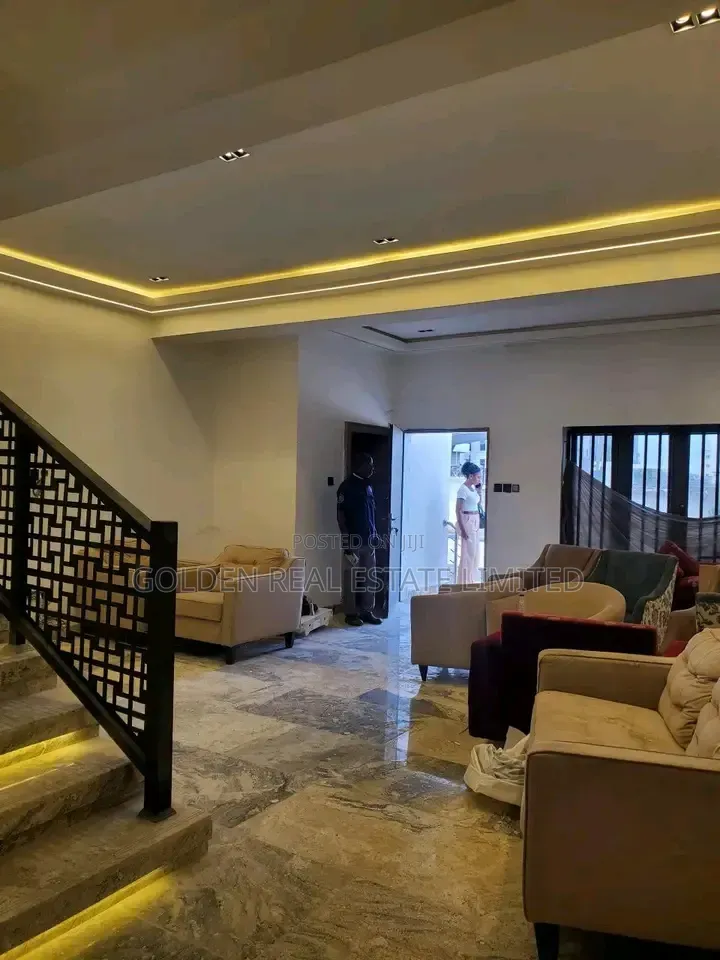 4bdrm Duplex in Jahi for sale