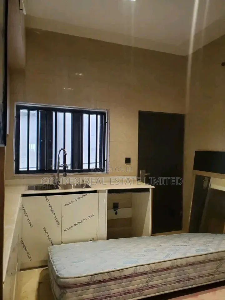 4bdrm Duplex in Jahi for sale