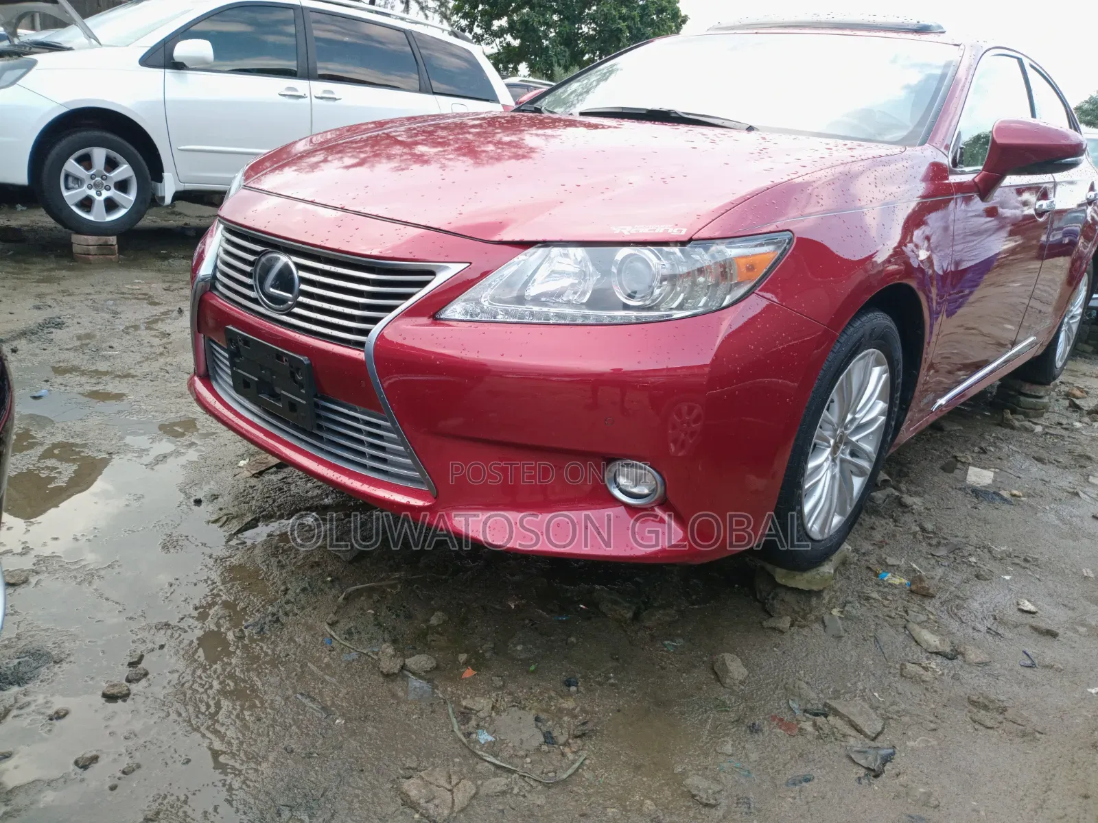 Lexus ES 350 FWD 2014 Red