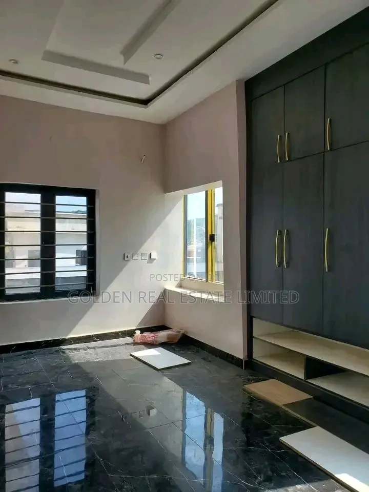 5bdrm Duplex in Katampe Extension for sale
