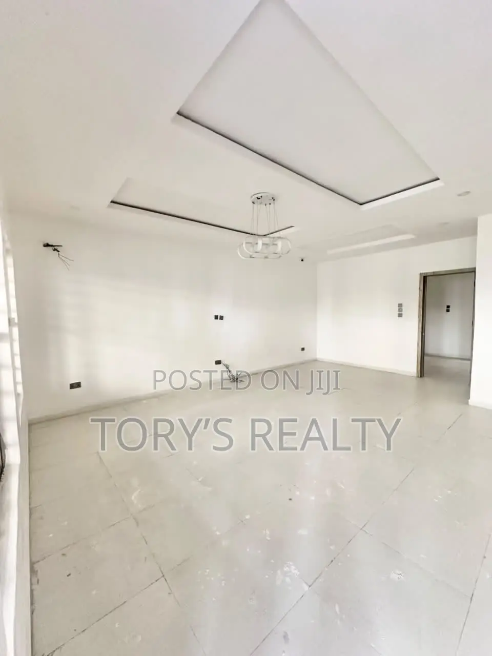 3bdrm Apartment in Lekki Expressway for rent