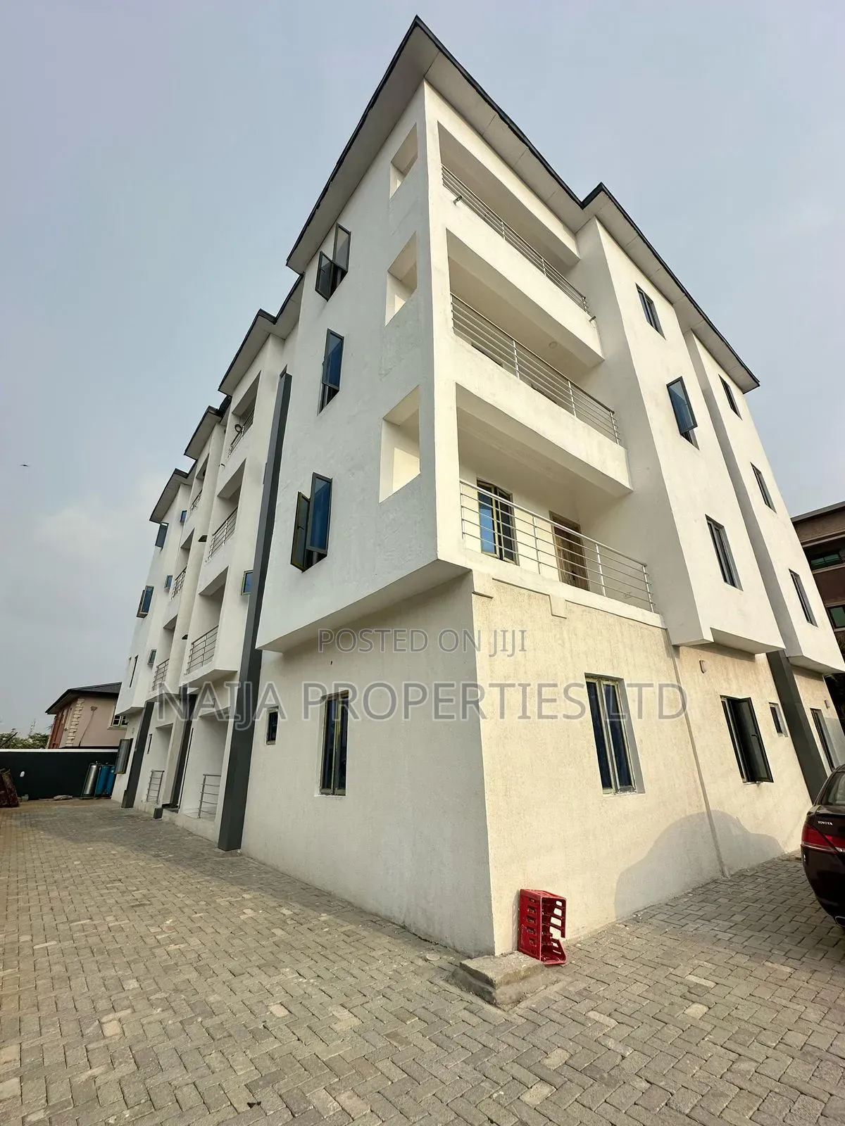 3bdrm Apartment in Ilasan-Ikate for rent