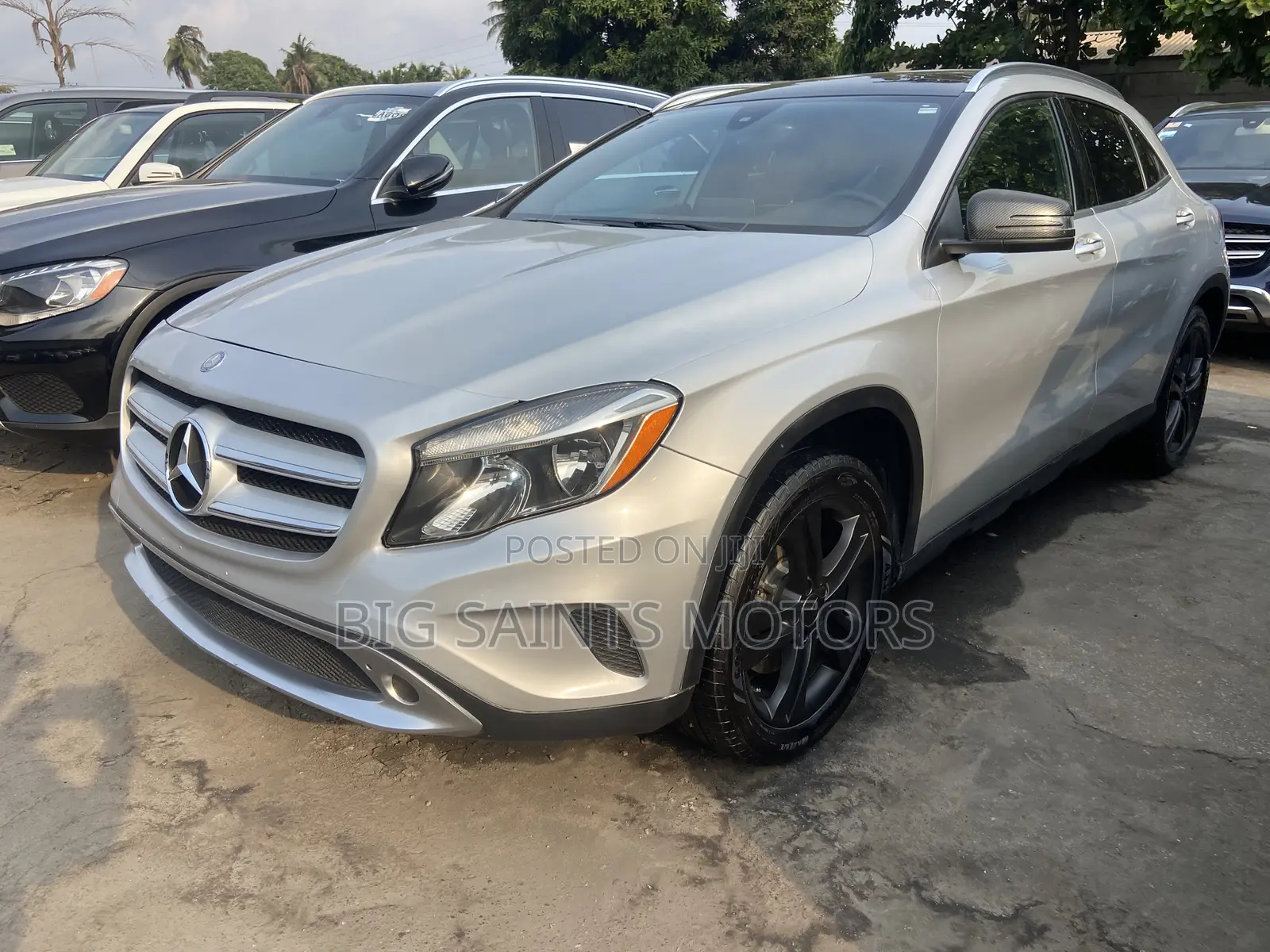 Mercedes-Benz GLA 250 2017 Silver