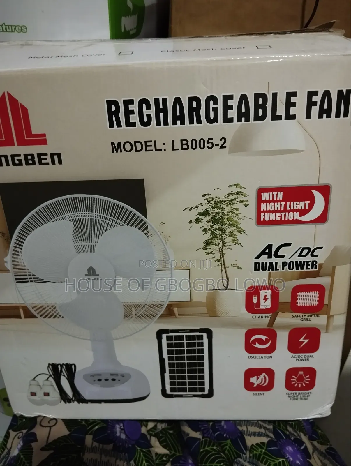12 Inches Table Rechargeable Fan With Solar Panel 2 Bulb