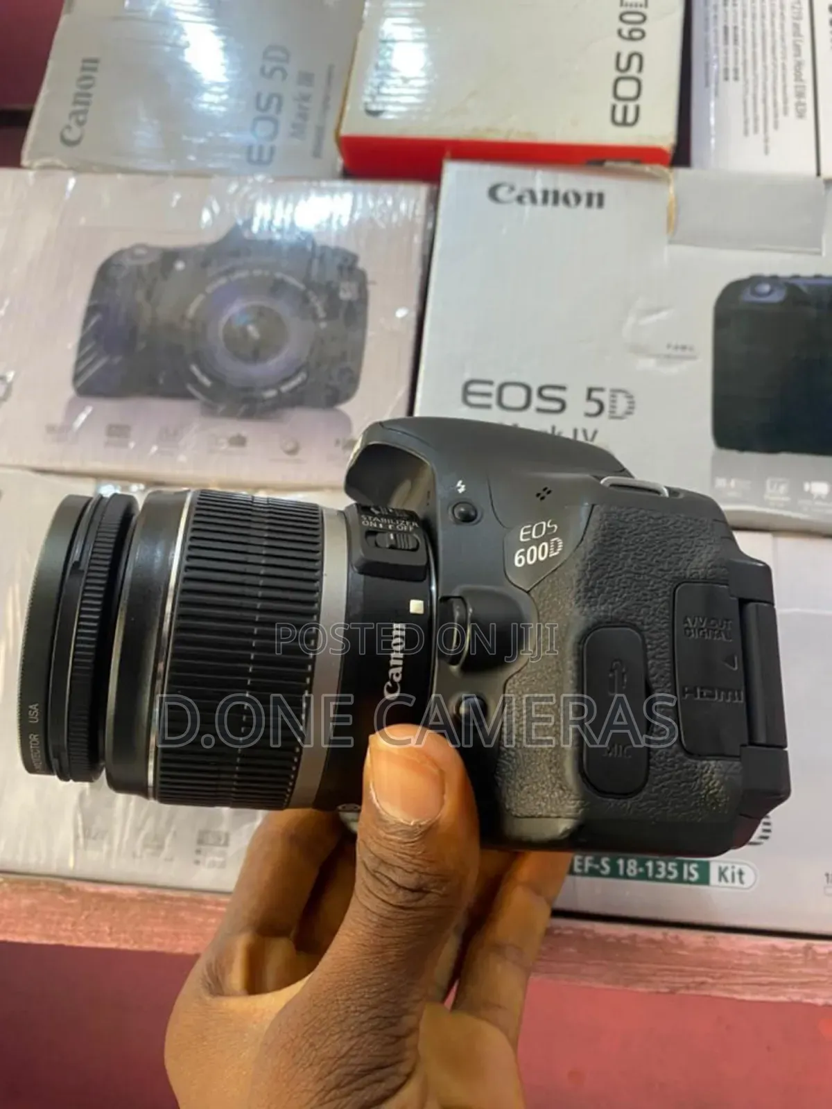 Canon EOS 600D Camera With 18-55mm Lens