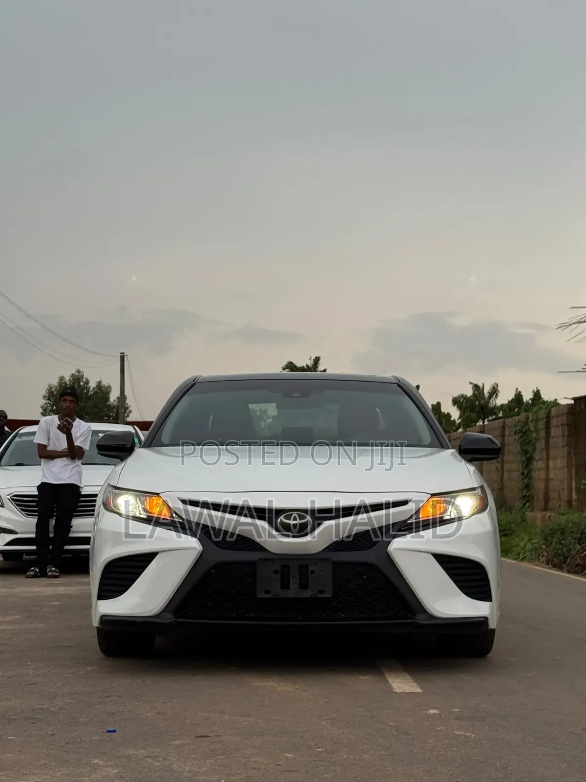 Toyota Camry 2020 White