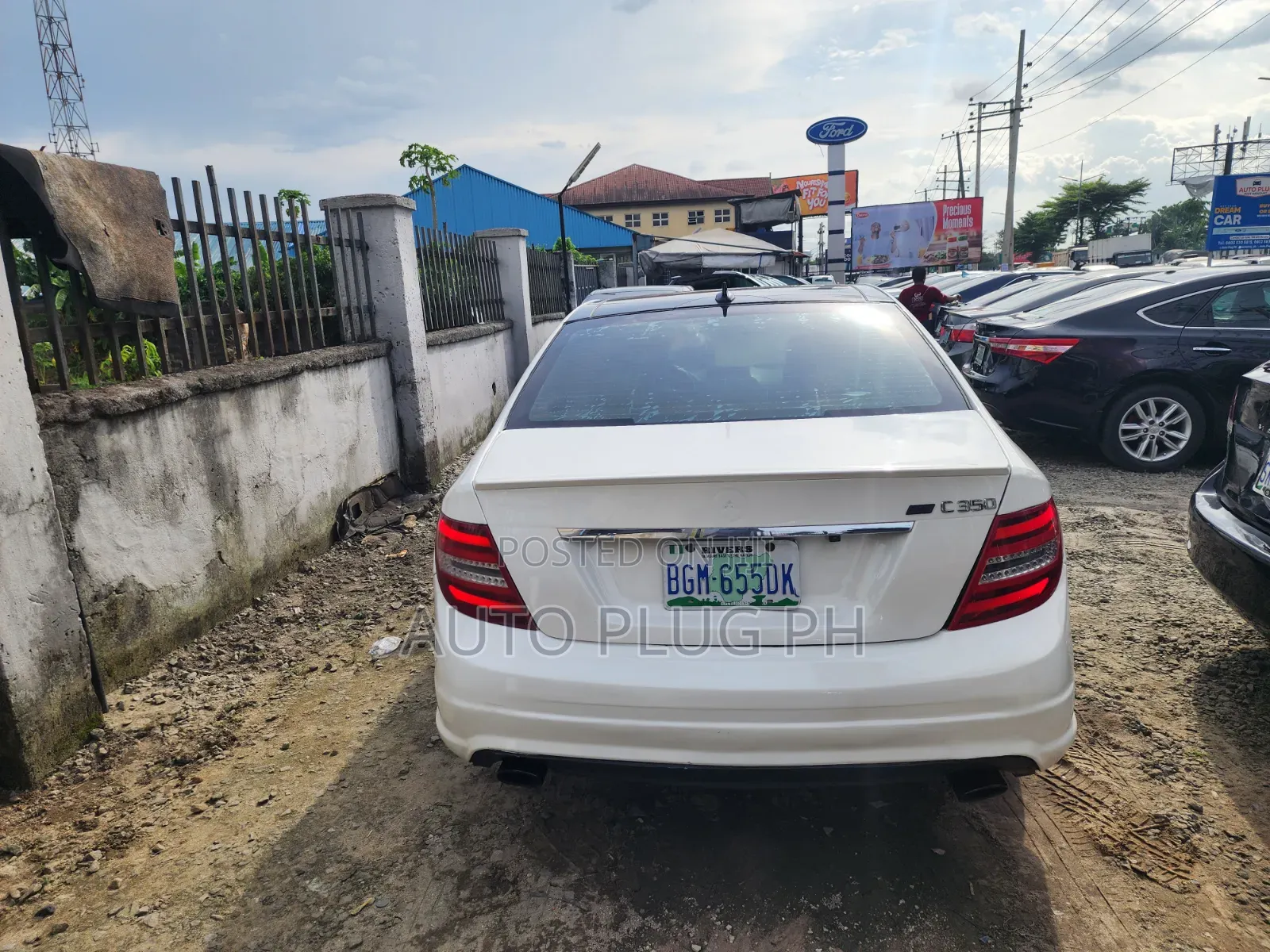 Mercedes-Benz C350 2008 Red