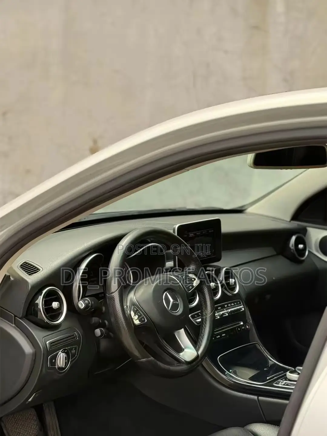 Mercedes-Benz C300 2016 Silver