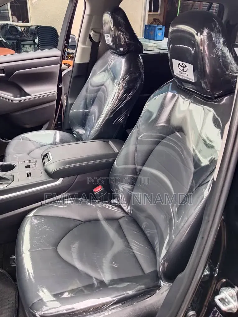 Toyota Highlander 2025 Black