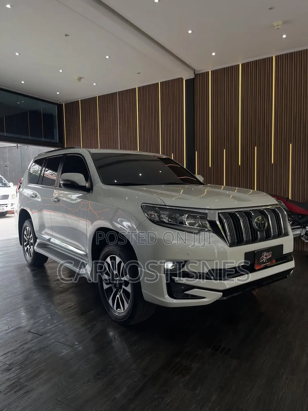 Toyota Land Cruiser Prado 4.0 2023 White