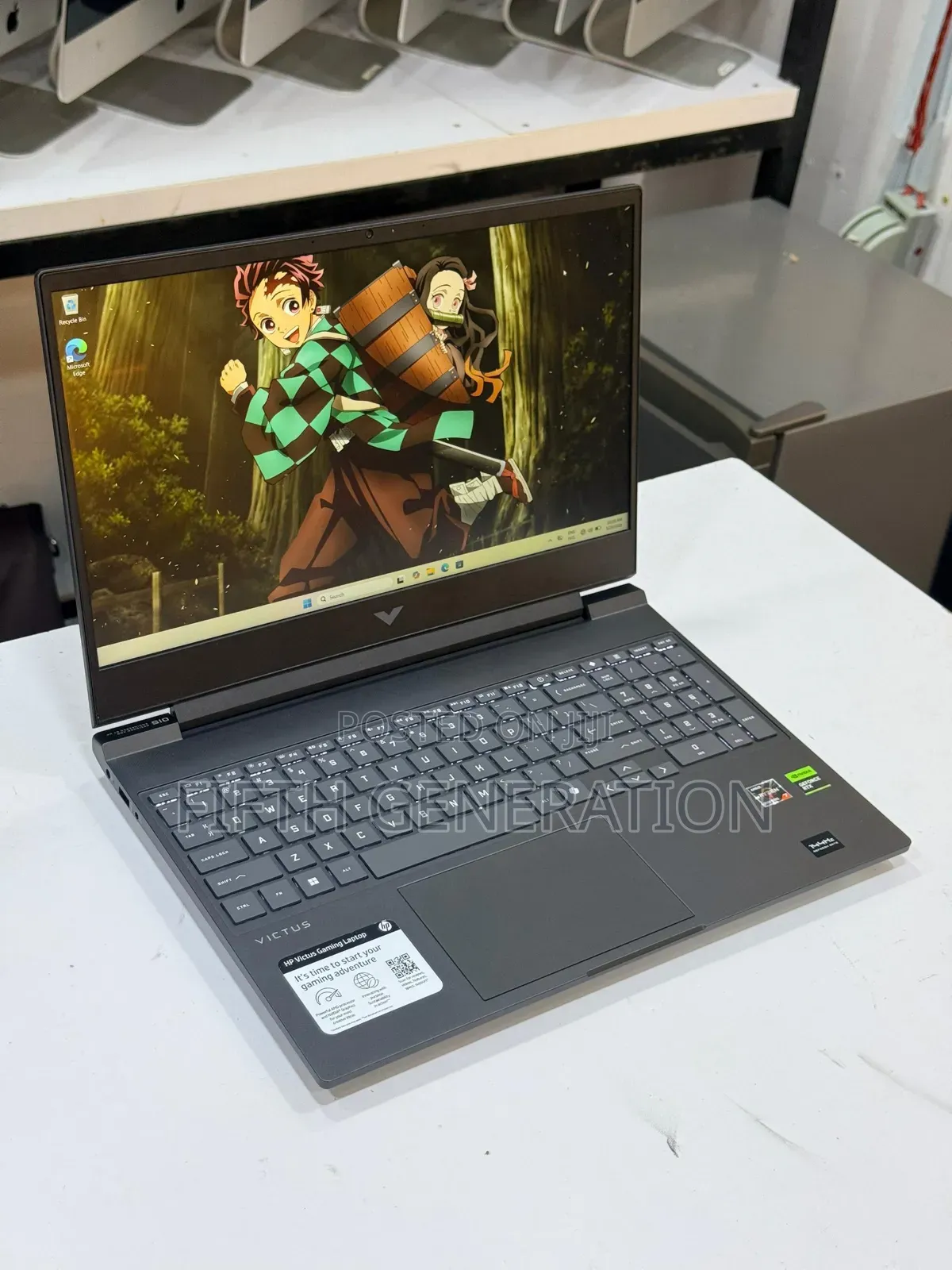Laptop HP Victus 15 16GB AMD Ryzen 7 SSD 512GB