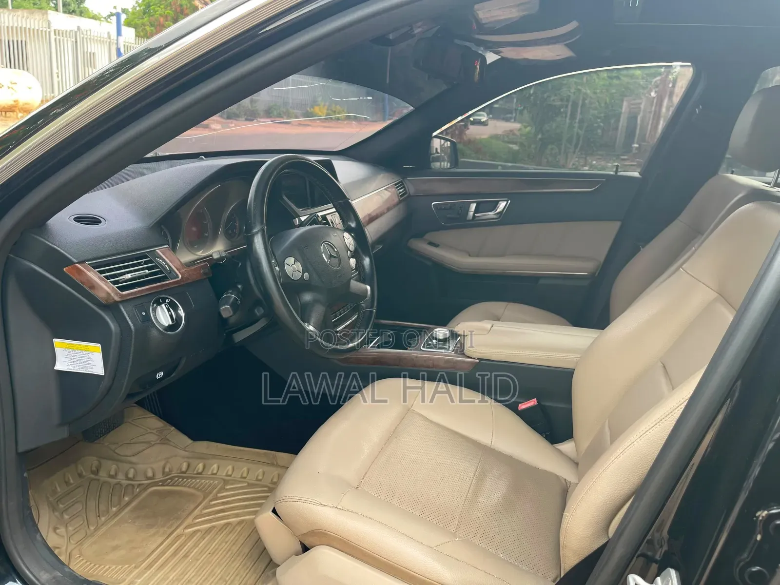 Mercedes-Benz E350 2011 Black