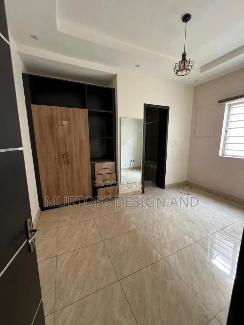 Studio Apartment in Ikate for rent