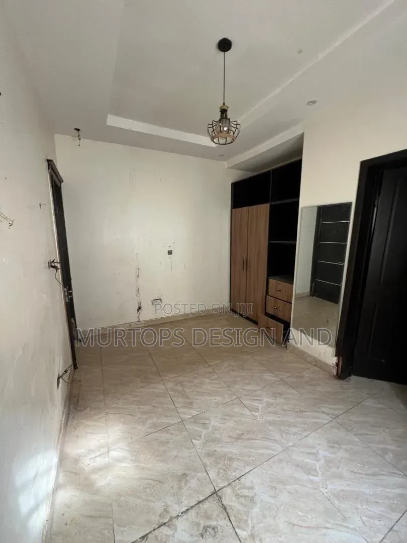 Studio Apartment in Ikate for rent