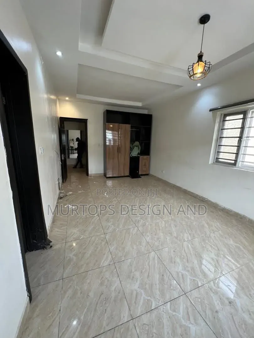 Studio Apartment in Ikate for rent