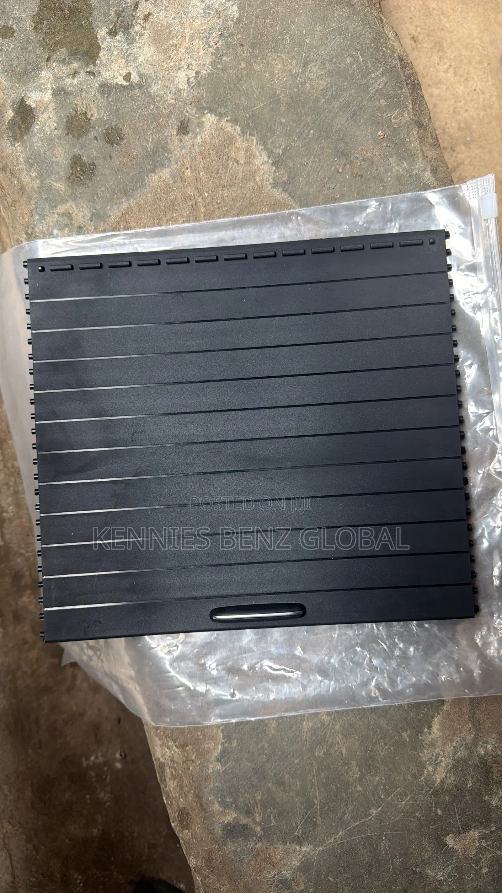 Mercedes Parts Seller