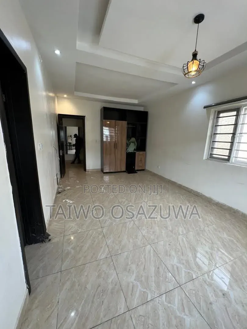 1bdrm Apartment in Ikate for rent