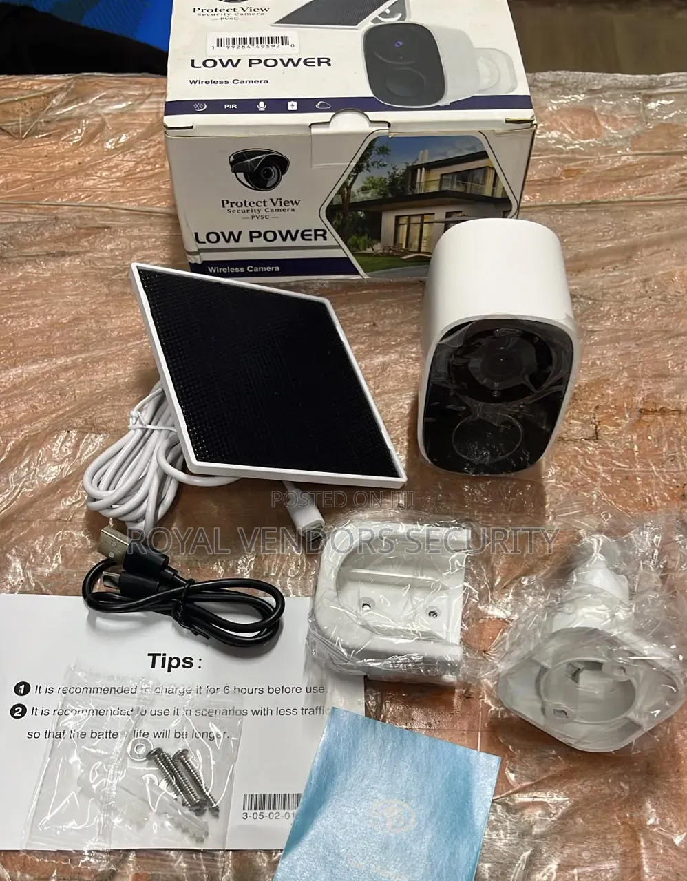 Wireless CCTV Camera With Inbuilt/Rechargble Batterry and Solar Panel
