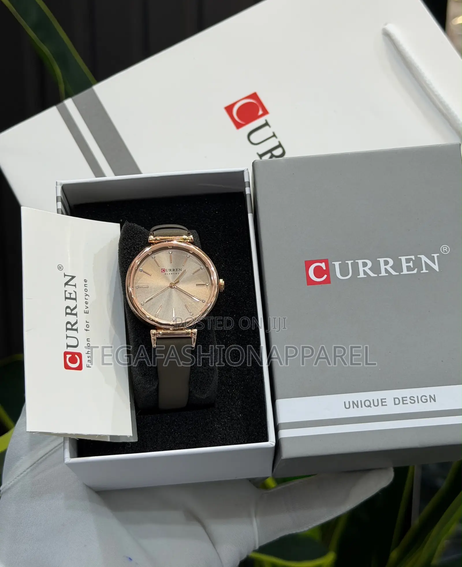 Curren Feminine Leather Watch