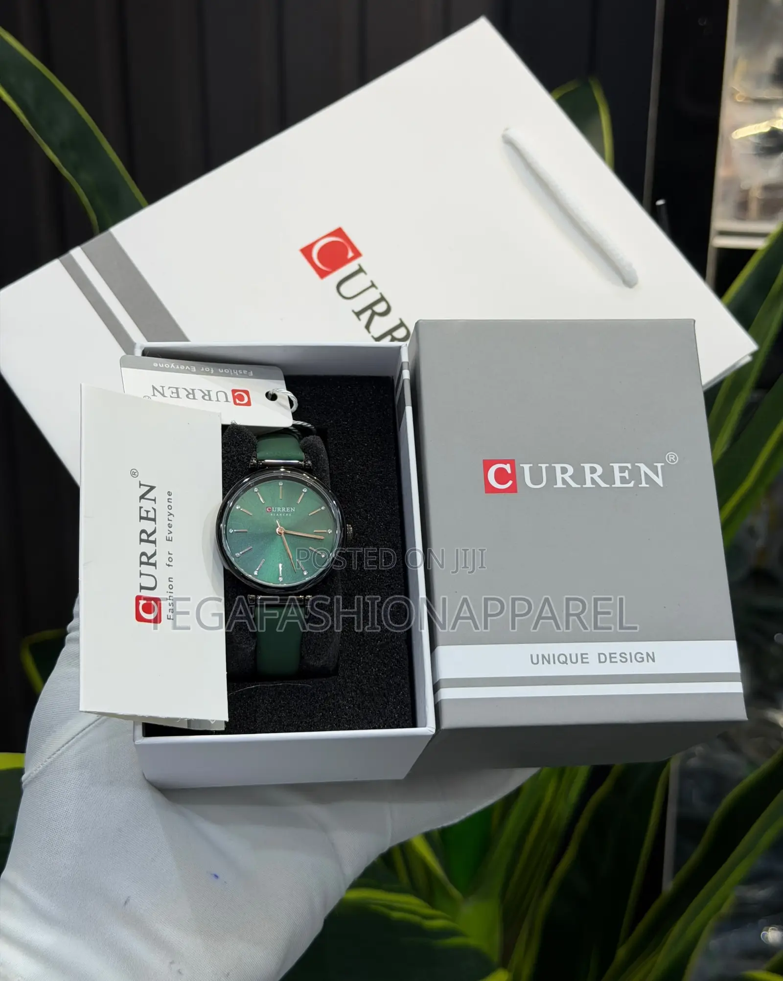Curren Feminine Leather Watch