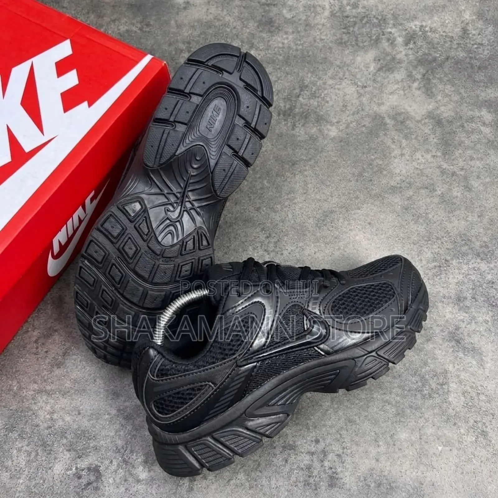 Original Nike V5 Triple RNR Black