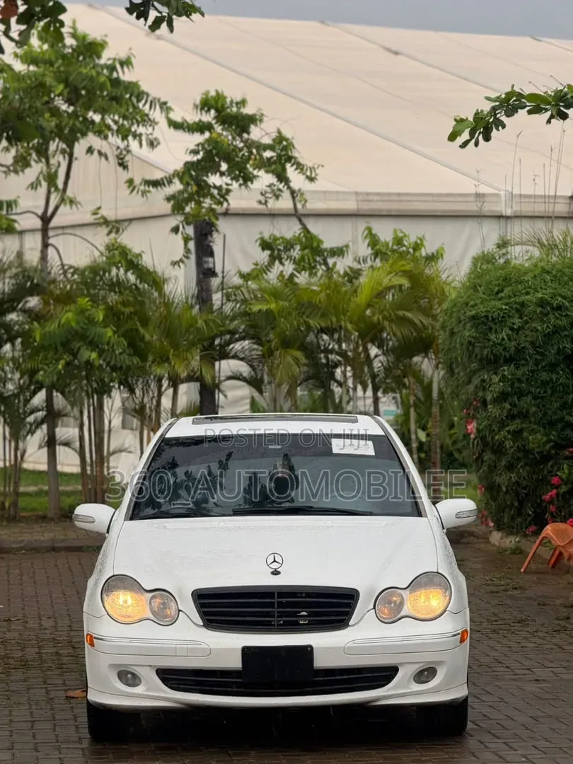 Mercedes-Benz C230 2005 White