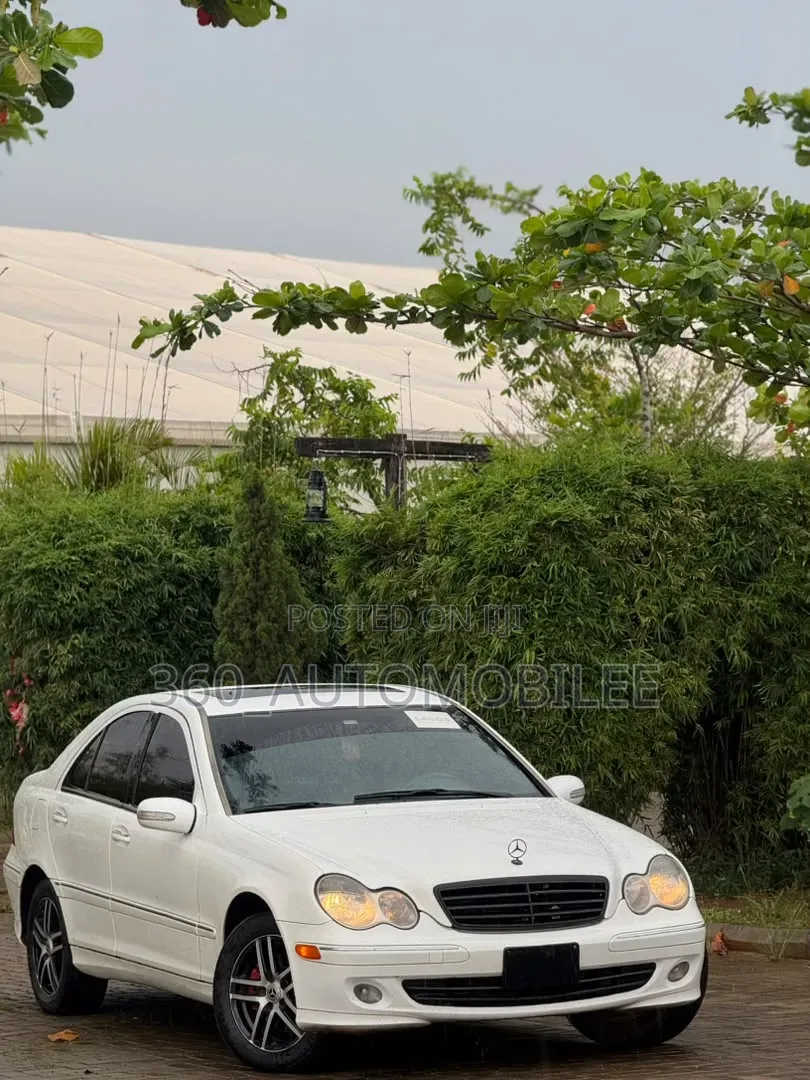 Mercedes-Benz C230 2005 White