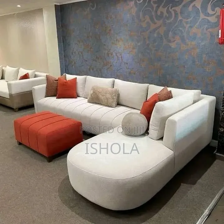 Upholstery Cushion Chair