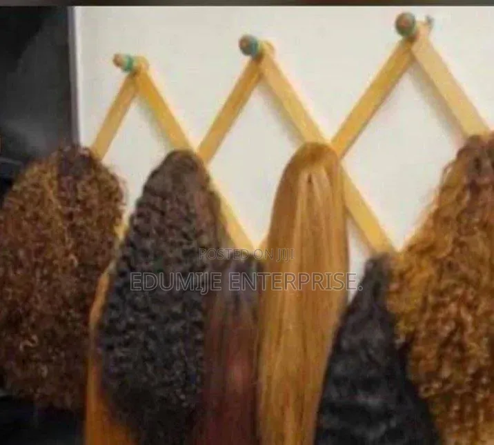 Wooden Wig Hanger