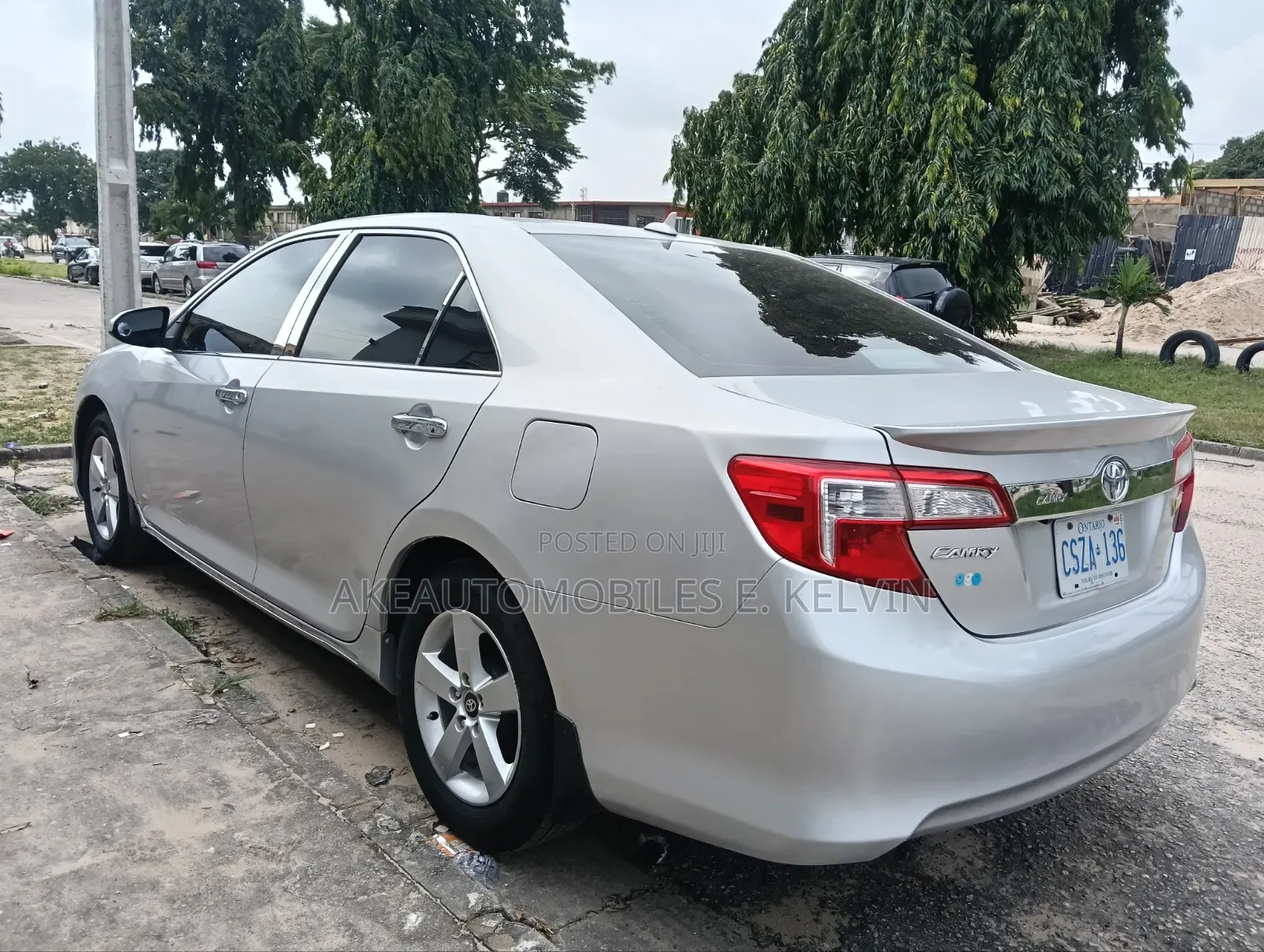 Toyota Camry 2012 Silver