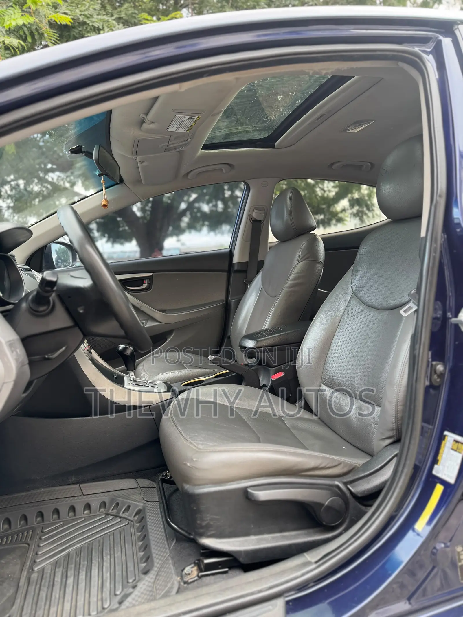 Hyundai Elantra Limited 2012 Blue