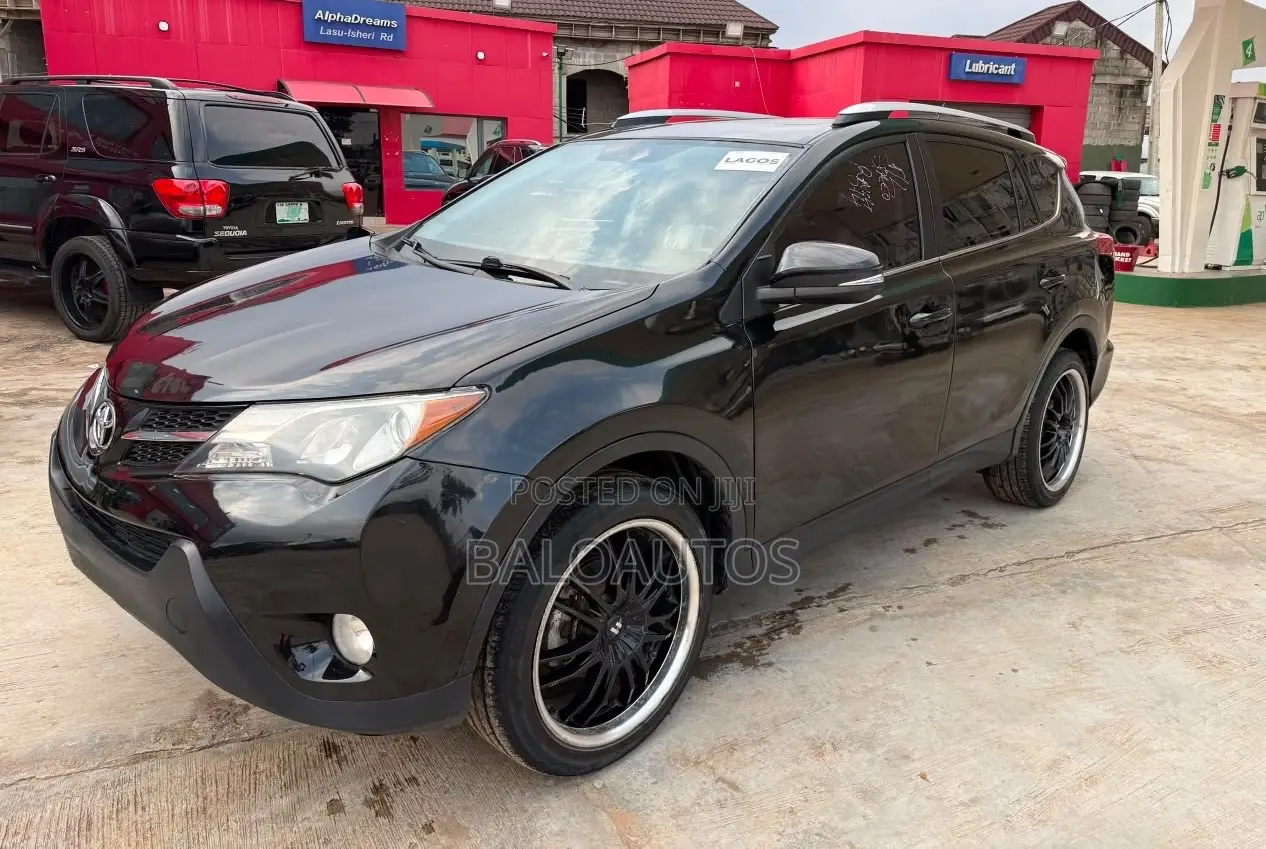 Toyota RAV4 XLE 4dr SUV (2.5L 4cyl 6A) 2015 Black