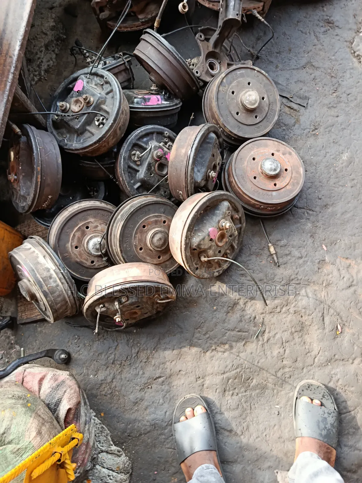 Complete Back Hub for RENAULT DUSTER