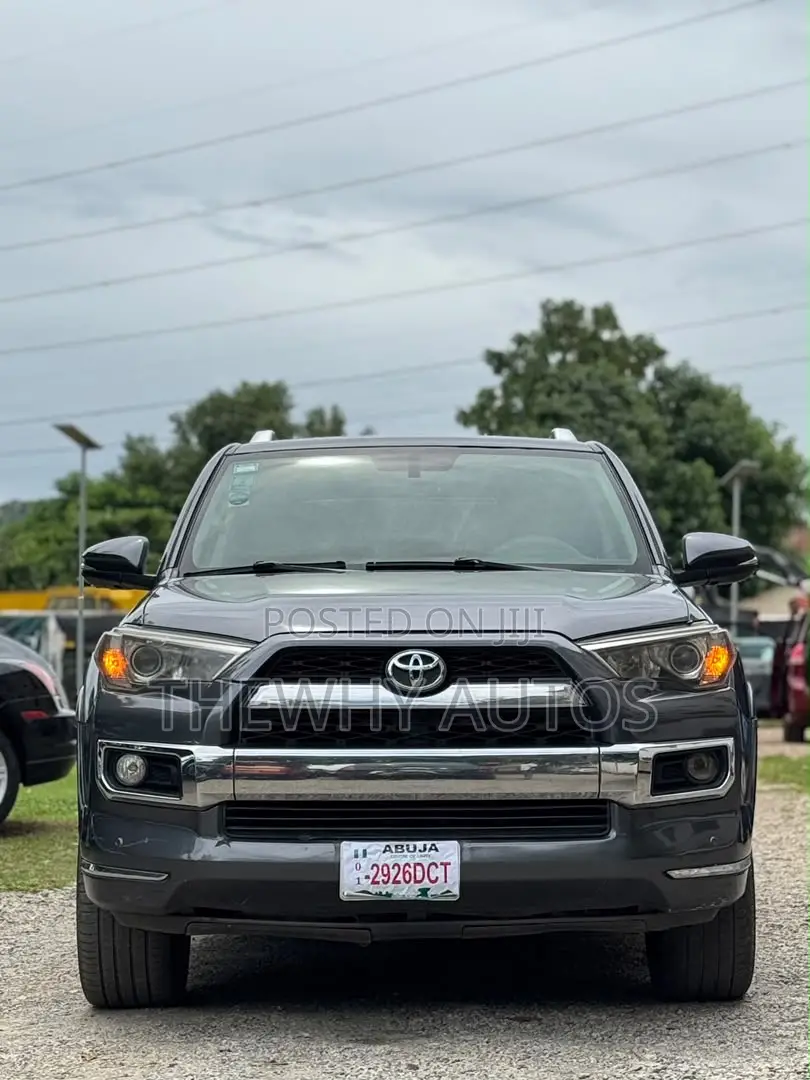 Toyota 4-Runner Limited 4dr SUV (4.0L 6cyl 5A) 2014 Gray