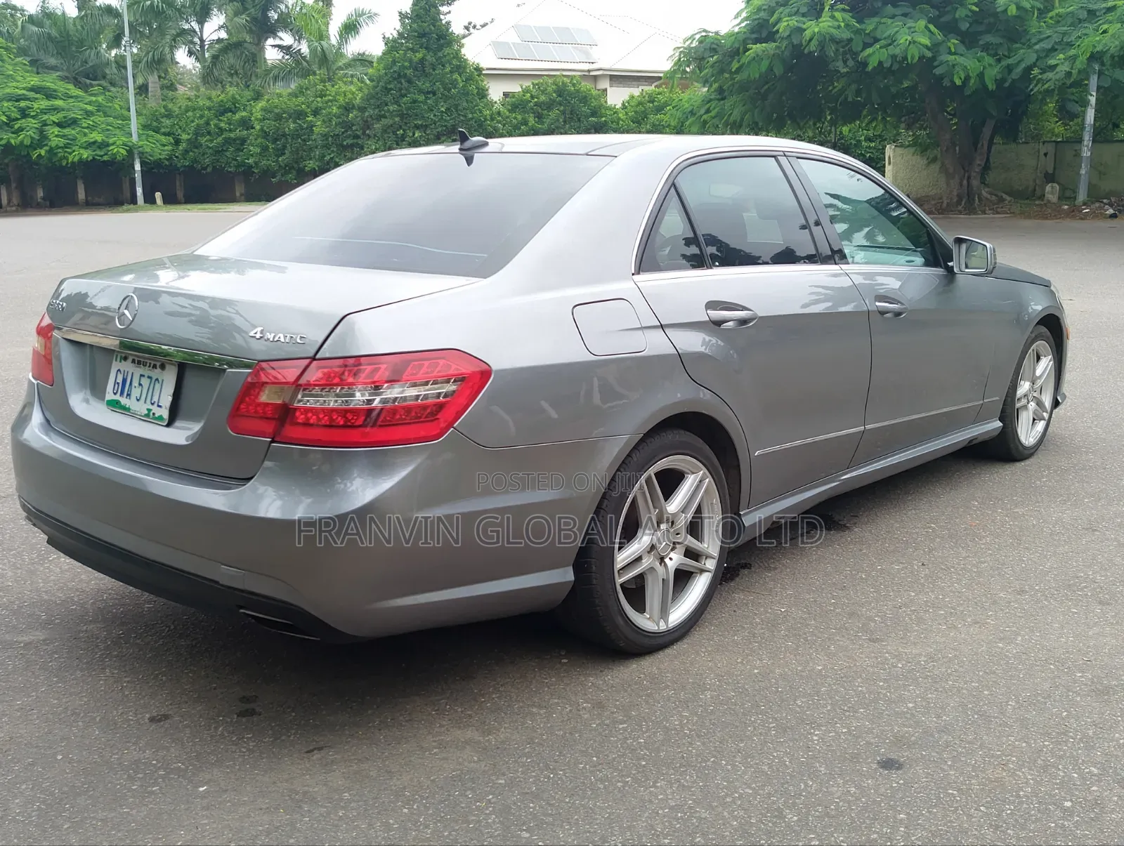 Mercedes-Benz E350 2010 Gray