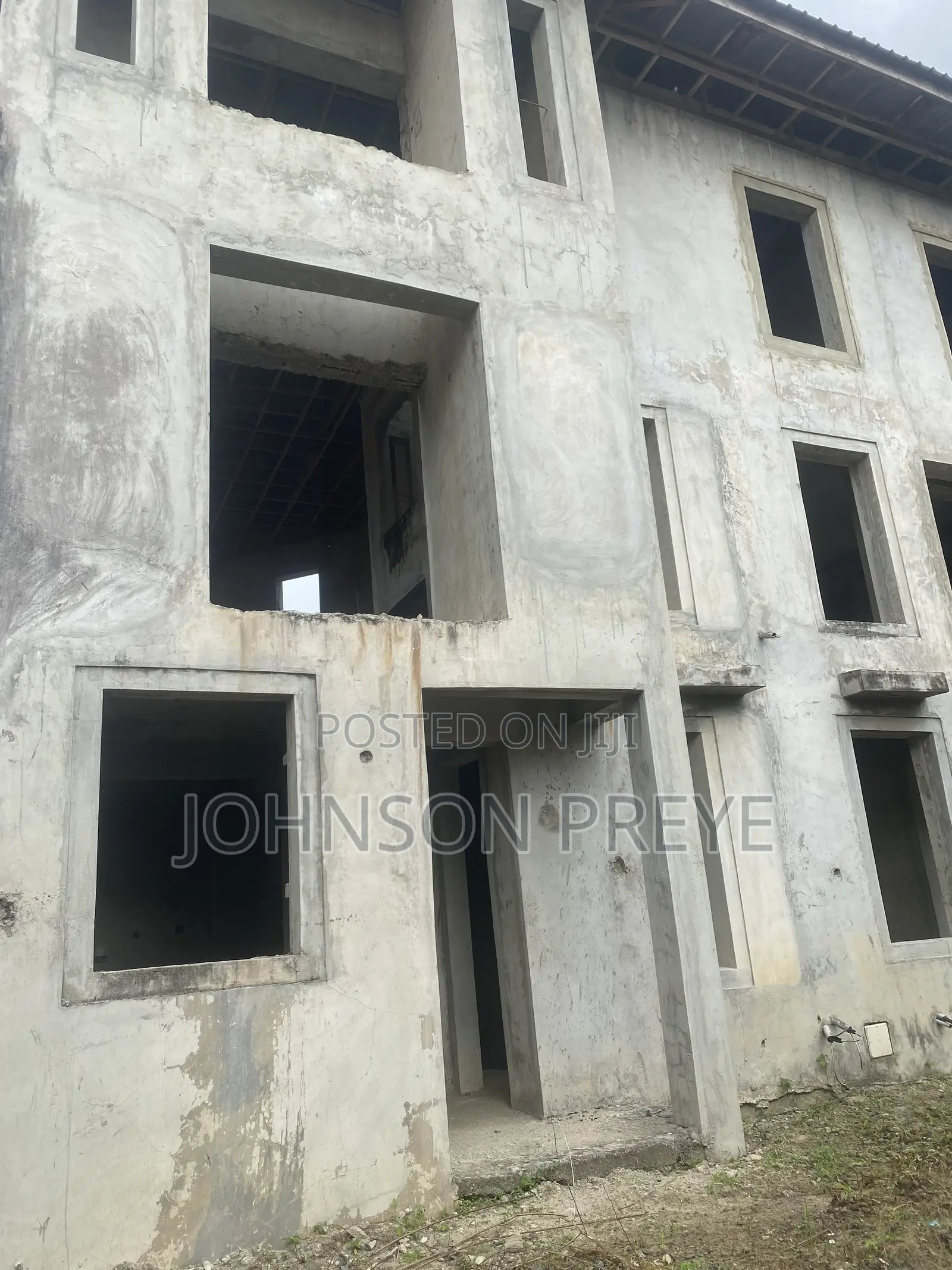3bdrm Duplex in Salem, Lekki Phase 1 for sale