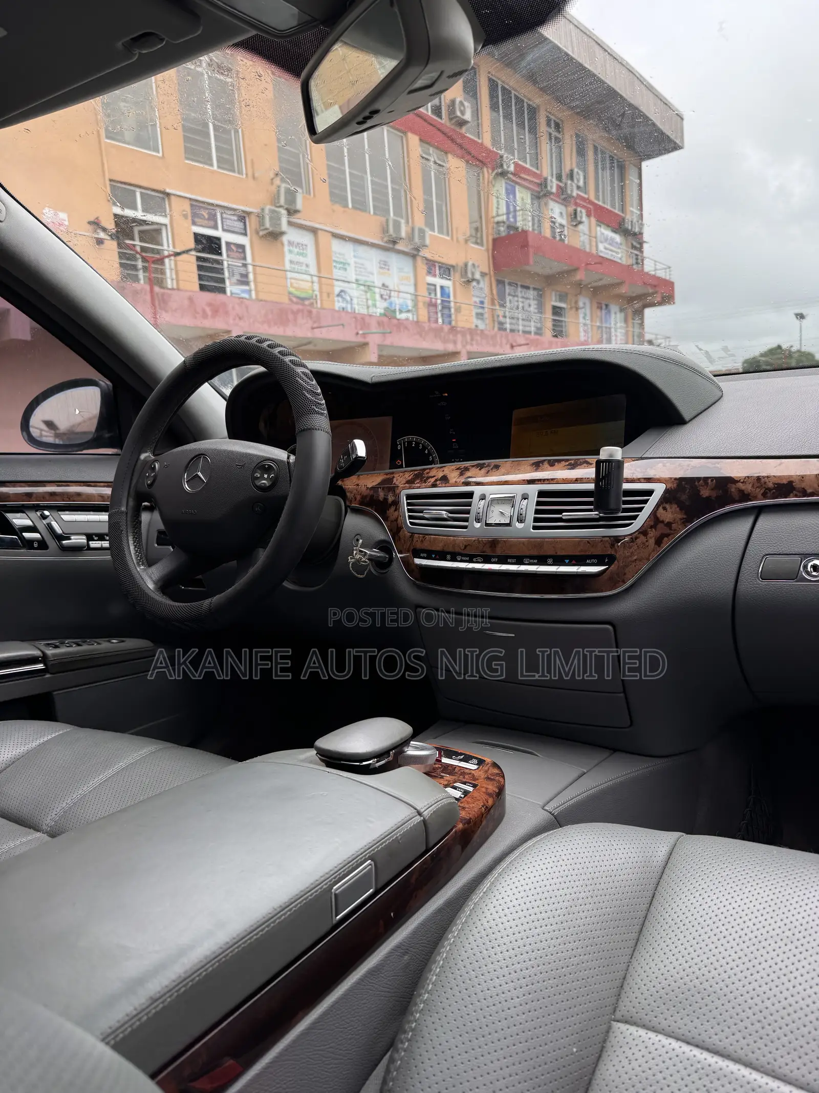 Mercedes-Benz S-Class S 500 4MATIC L (V221) 2006 Black