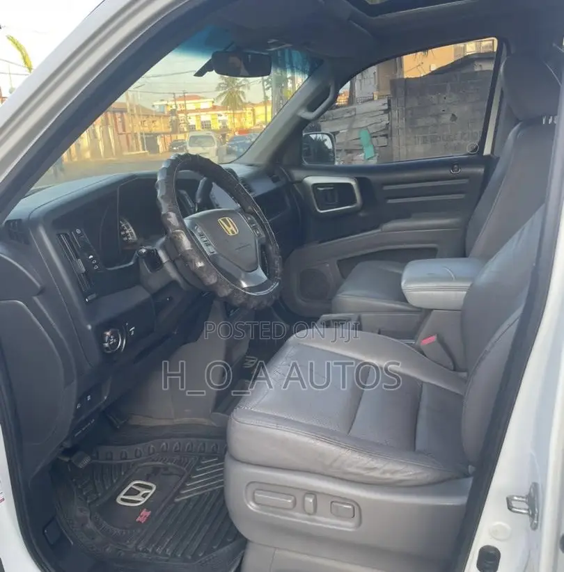 Honda Ridgeline 2011 White