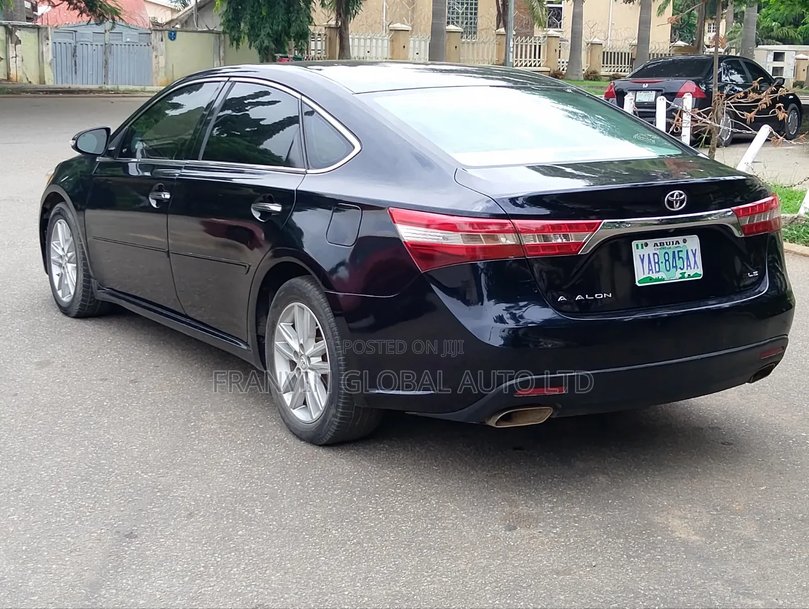 Toyota Avalon XLE 4dr Sedan (3.5L 6cyl 6A) 2014 Blue