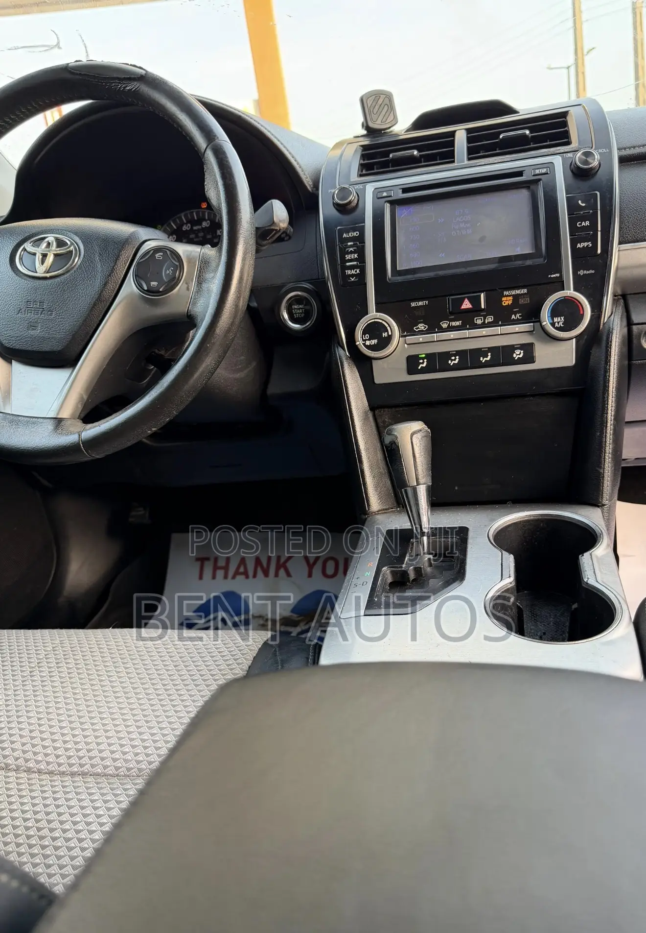 Toyota Camry SE V6 4dr Sedan (3.5L 6cyl 6A) 2013 Gray