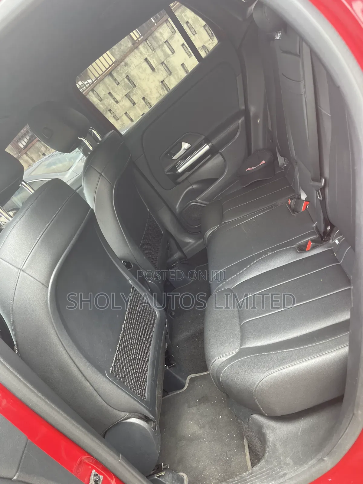 Mercedes-Benz GLA 250 2020 Red