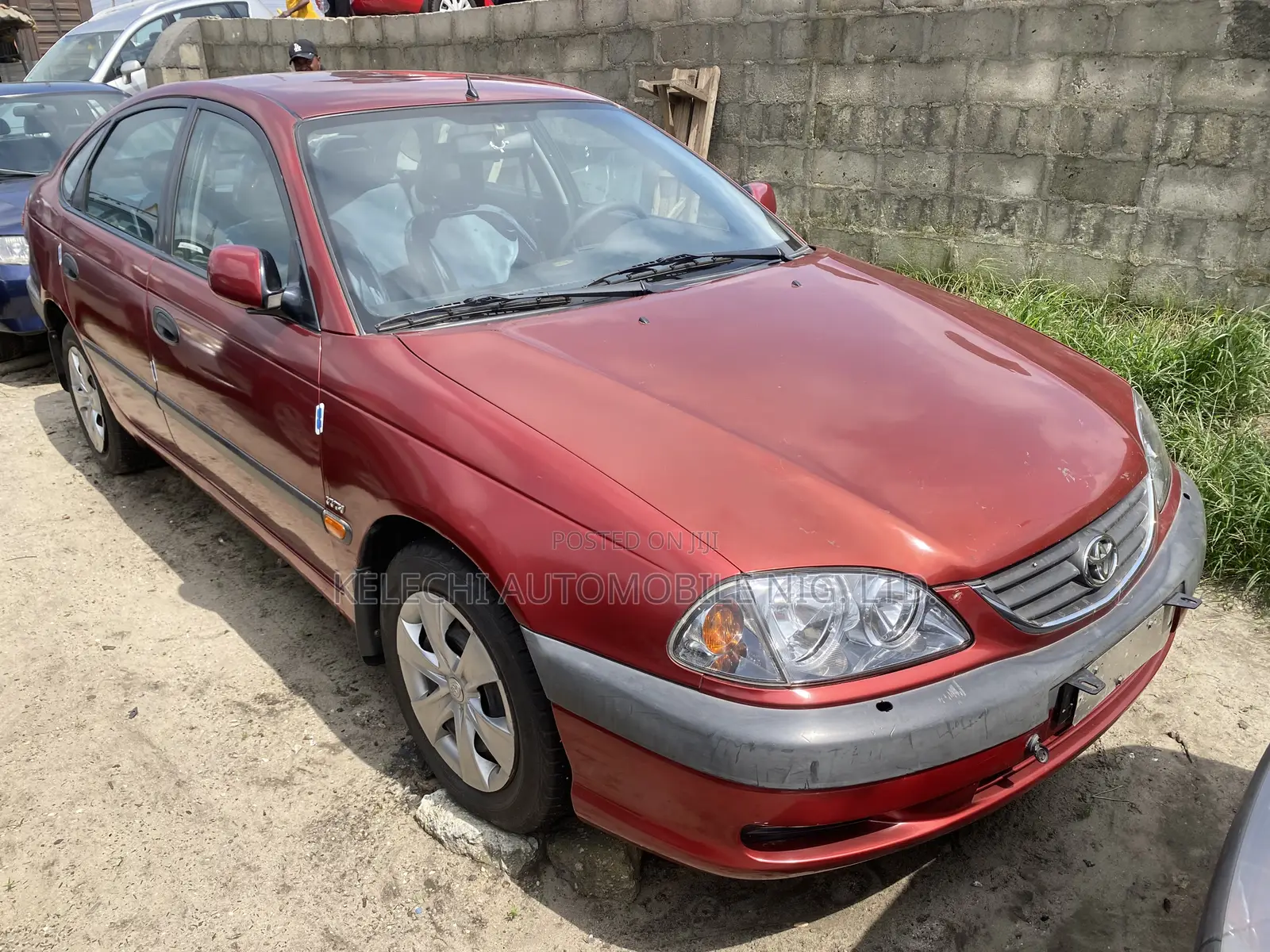 Toyota Avensis 1.6 VVT-i 2003 Red