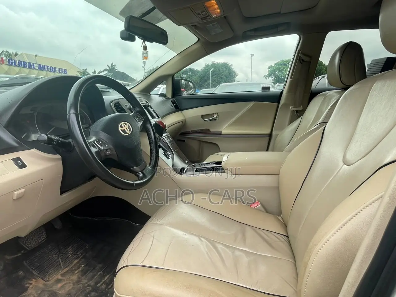 Toyota Venza 2011 White
