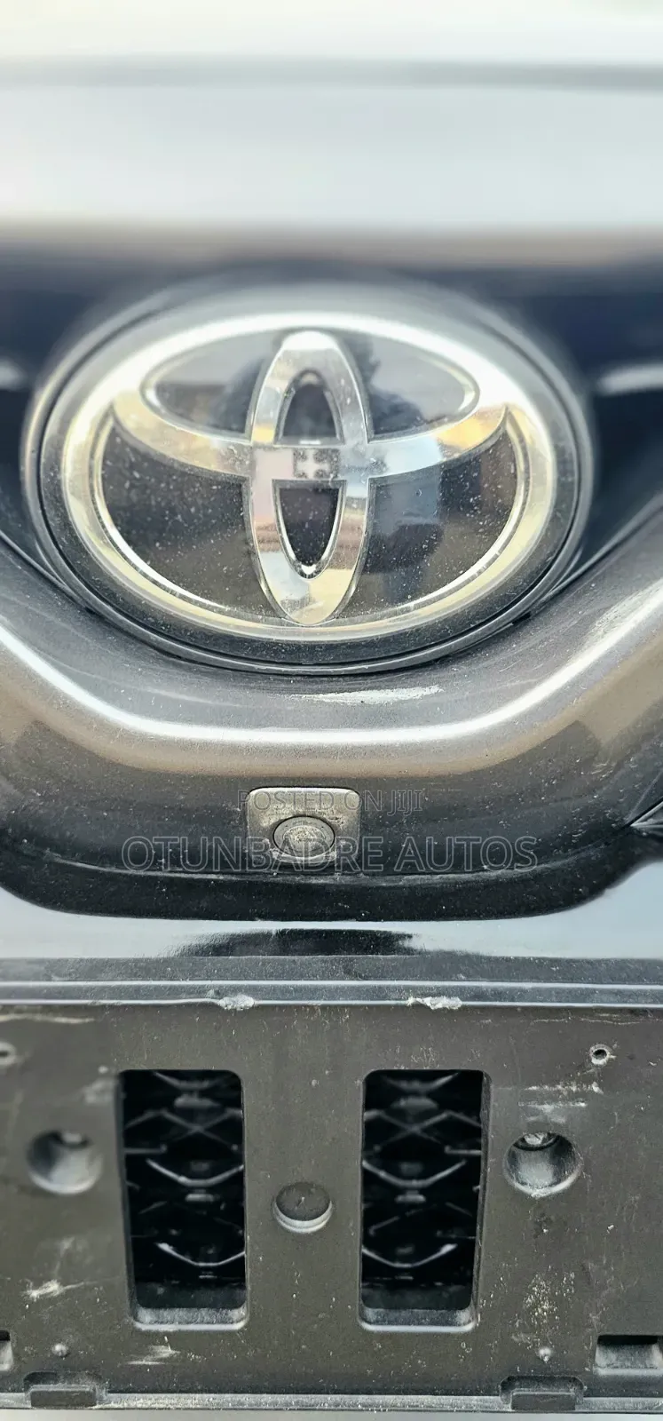 Toyota Camry 2018 Gray