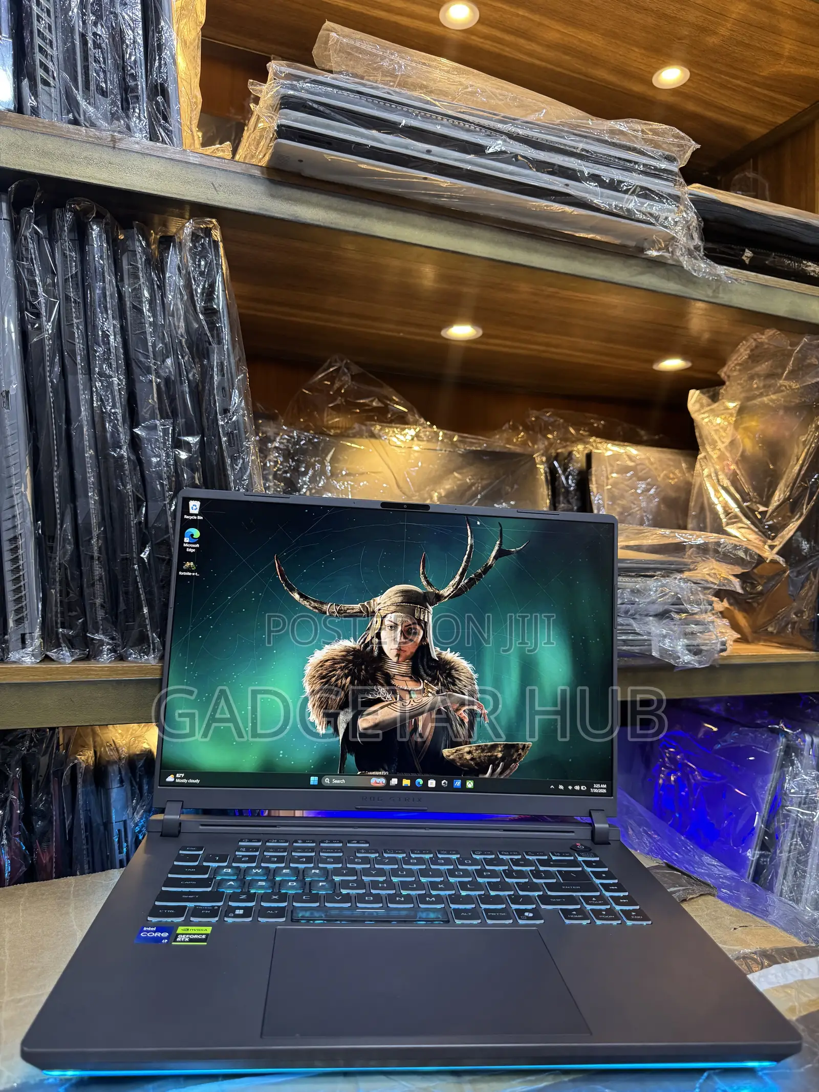 Laptop Asus ROG Strix G16 16GB Intel Core i7 SSD 1T